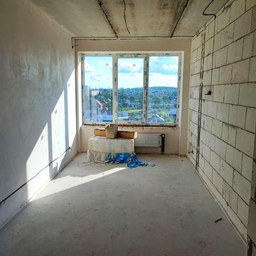 Терміново! Супер квартира з частковим ремонтом