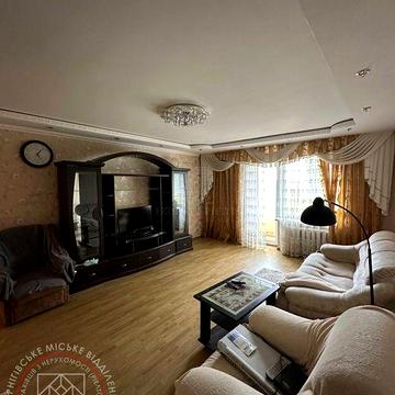 RLT I01 Оренда затишної 4 кімнатної квартири самому центрі міста