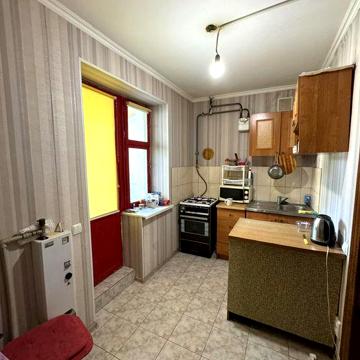 Продам ОДНОкімнатну квартиру в Сторожинці
