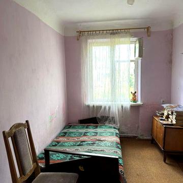 Продам ТРЬОХкімнатну квартиру Сторожинець
