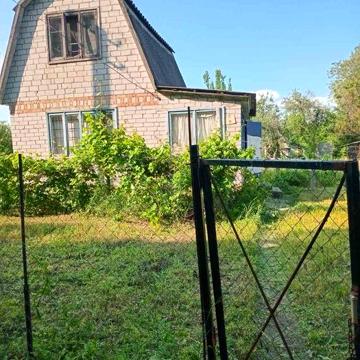 Продам ,сдам с последующим выкупом дачу.Сады 3.