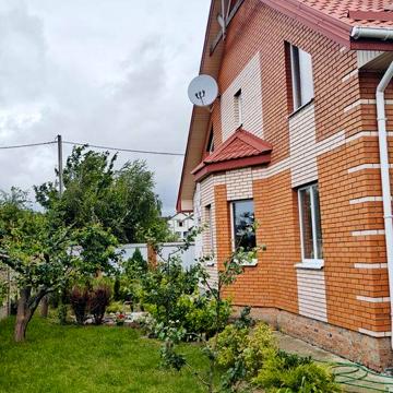 Приватний будинок