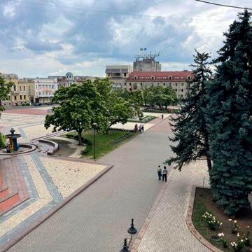 ЦЕНТР! Здам 3-х кімнатну квартиру