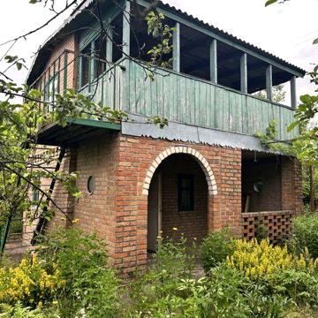 дача Комунальник для постійного проживання
