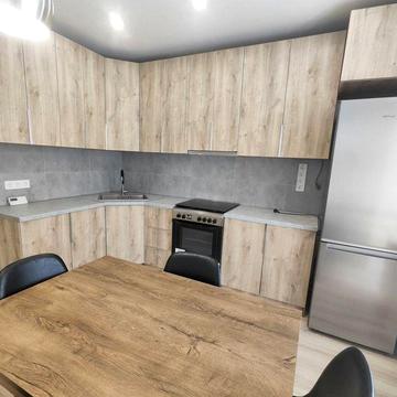 Стильна 1/х кім на Дружбі