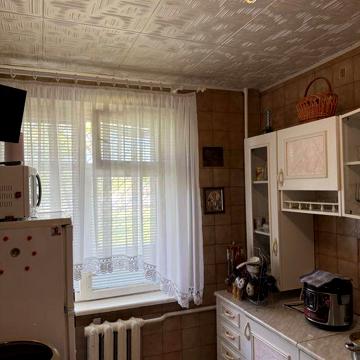 Продам квартиру 2- х кімнатну