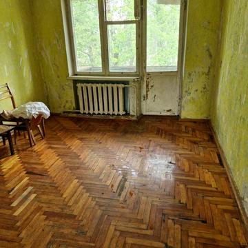 Продам 2 ком.кв.МИХАЙЛОВА 11.999у.е.