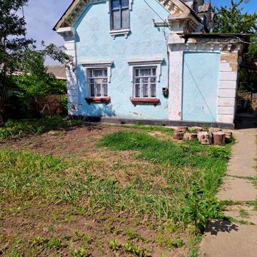 Продається будинок в смт. Гайворон Кіровоградська обл.