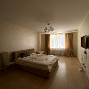 Курінного Чорноти вул., 4