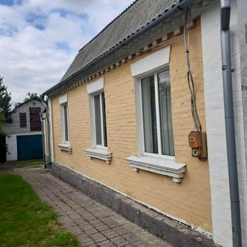 Продам цегляний будинок 90 кв.м. 11.5 соток землі