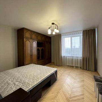 Продам 1к квартиру Антоновича 158