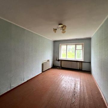 Продам хорошу 2х кімнатну квартиру з індивідуальним опаленням в місті