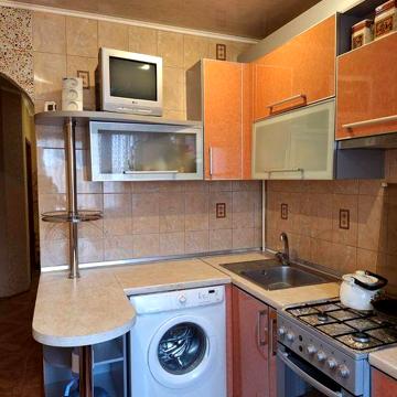 Сдам 3-ком.кв., центр, метро Архитектора Бекетова, Искусств
