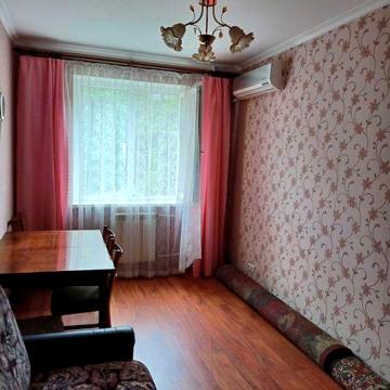 Продам 2-х кімн. кв. в м. Лозова Харківської обл. Ціна 16 тис. дол.