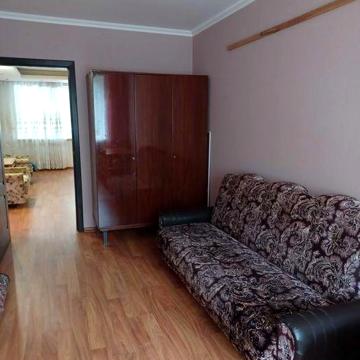 Продам 2-х кімн. кв. в м. Лозова Харківської обл. Ціна 16 тис. дол.