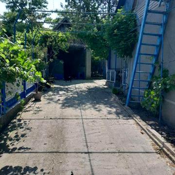 Продається будинок в центрі Татарбунар