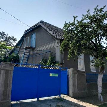 Продається будинок в центрі Татарбунар