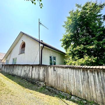 Продаж житлового будинку,житловий будинок