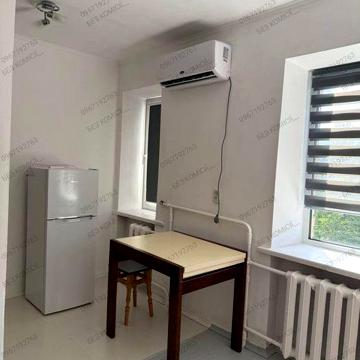 Продаж 1к без комісії Академмістечко, вул. Академіка Доброхотова 26