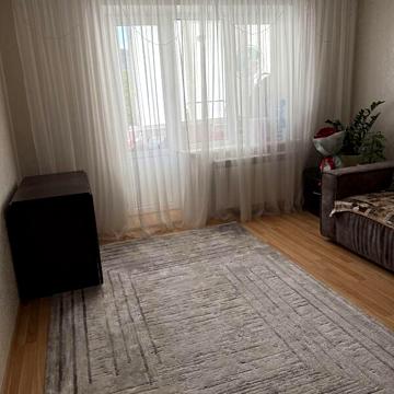 Продаж 3к Квартира Київська вулиця