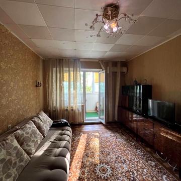 Сахарова вул., 3