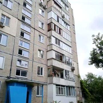 Мілютенка 18, м.Чернігівська