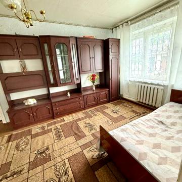 Квартира 3 кімнатна. Квартира продам квартиру.
