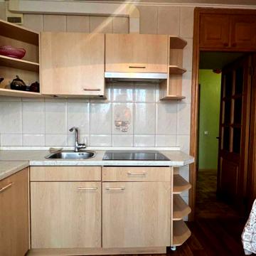 Здам 1-кімнатну, ремонт, Олега Мудрака (Наумова) 33а, Новобіличі