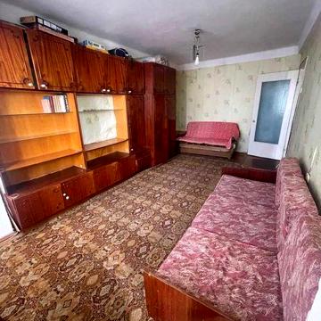 здається однокімнатна квартира ,метро Лісова