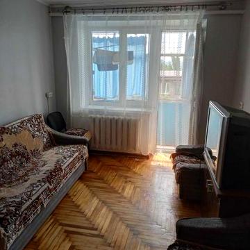 Сдам 1 км квартиру Центр