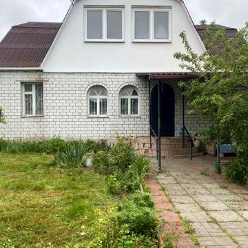 Продам будинок, дачу для сімʼї