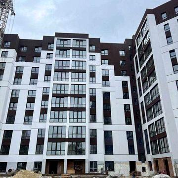 Двокімнатна квартира біля Озера в готовому будинку
