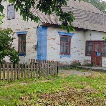 Продаєця будинок Нове місто