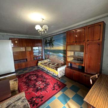 Продам 2х в районе Кристалла (центральня юиблиотека)