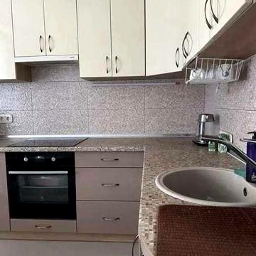Оренда затишної квартири на Задорожному провулку
