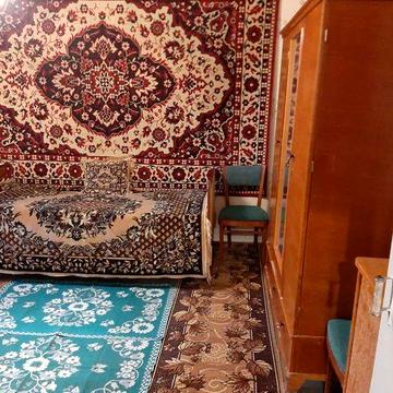 Продам 3-х кімнатну квартиру на 17 кв