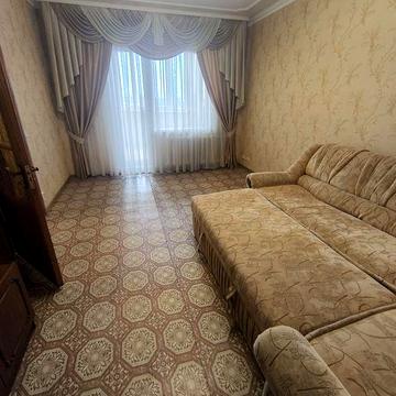 Оренда 3 кімн. Л. Долинського.