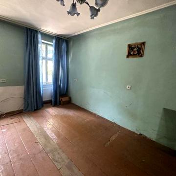 Продається 1 кім кв вул Прутьська ( початок)
