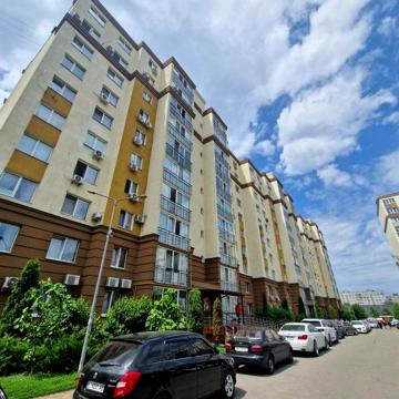 Лесі Українки вул., 62-А