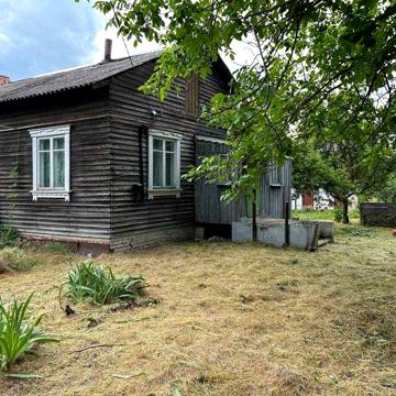 Будинок під дачу із городом та садком