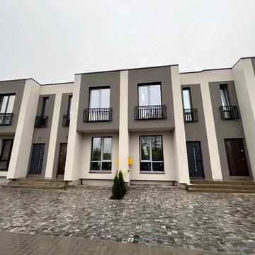 Продаж таунхвусів в Зарванцях без комісії!!!