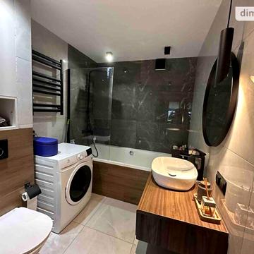 Продаж 2к Квартира Космонавтів проспект