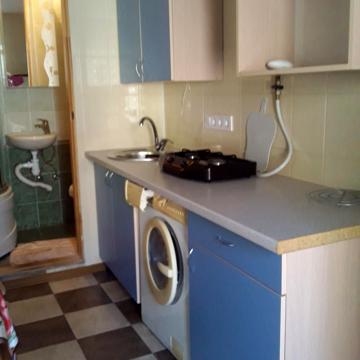Богдана Хмельницького вул., 52