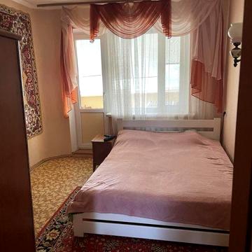 Здається в оренду 3х кімнатна квартира біля Велмарту