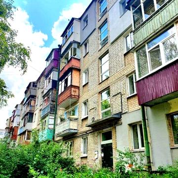 Продам 1 к.кв Бавария,  метро Холодная Гора