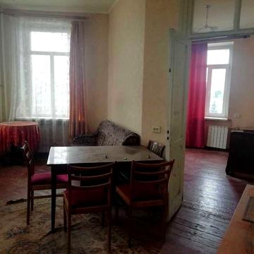 Продам 3-х ком. кв., "сталинка" Гер Харькова 191, м "Малышева"