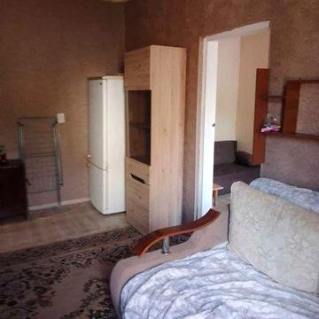 Сдам 2- х комнатную Квартиру на Лазарева ( Михаила Болтенко )