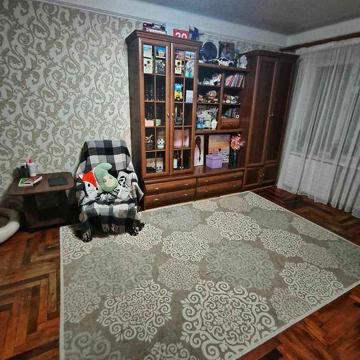 Продам 1 комнатную квартиру улица Героев 93 бригады