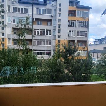 Августина Волошина вул., 3-Б