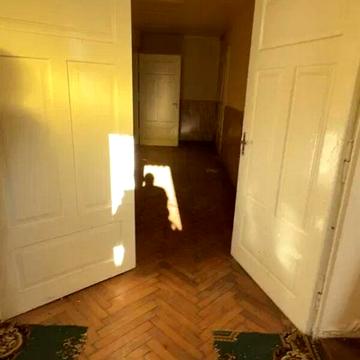 Продаж 4к Дім Лесі Українки вулиця
